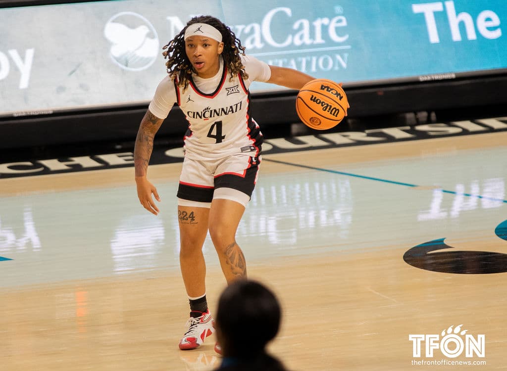 WBB: Bearcats lose late to Miami (OH) in OT, 75-71
