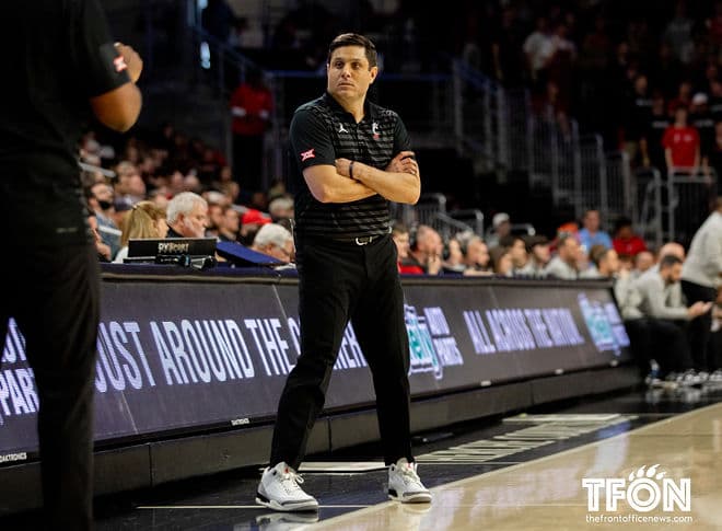 BREAKING: Bearcats big man Jalen Haynes is out indefinitely 