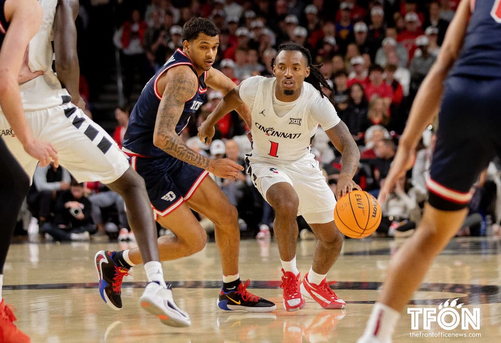 Bearcats take down the Flyers 74-62, improve to 3-0 article image from TFON