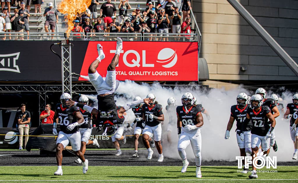 Bearcats DL Cam Roetherford to return in 2026 article image about Cincinnati Bearcats