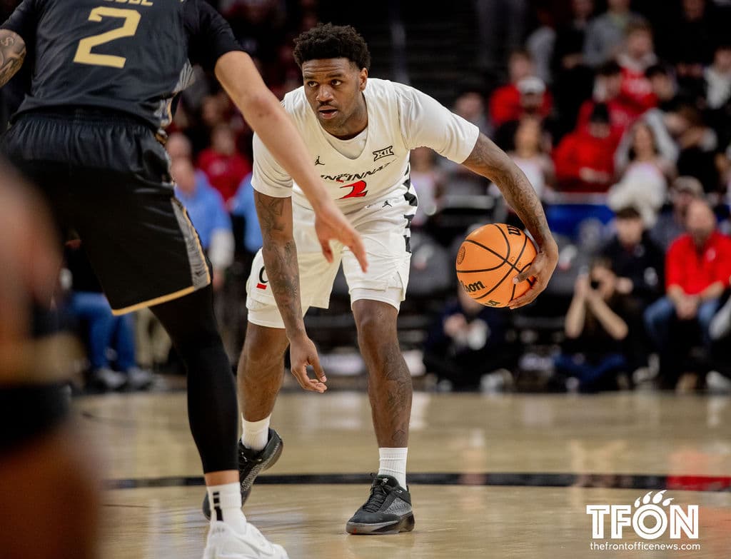 Bearcats continue hot shooting on the road, caging Wildcats, 91-62